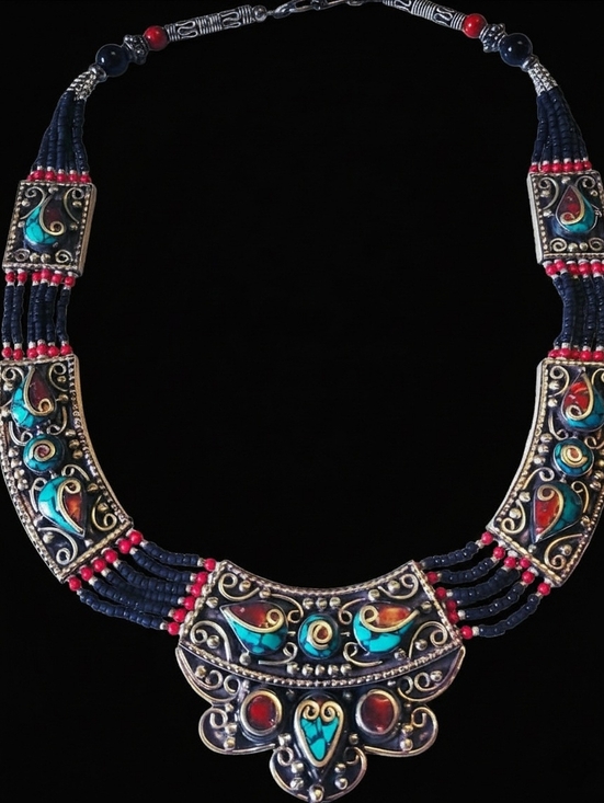 Jewelry - Vintage Tibetan Necklace